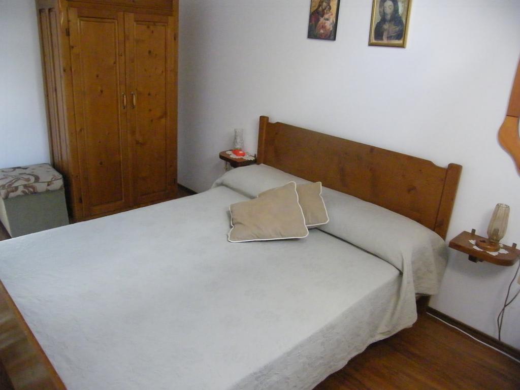 Pensiunea Casa Filoxenia Horezu Εξωτερικό φωτογραφία