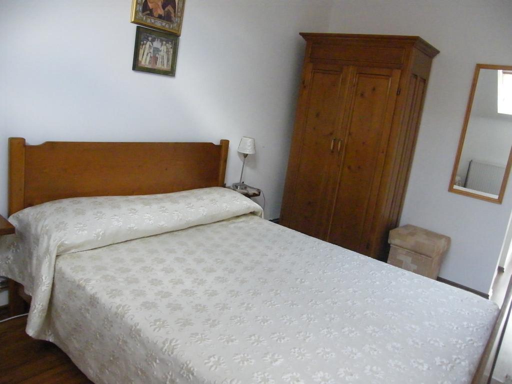 Pensiunea Casa Filoxenia Horezu Εξωτερικό φωτογραφία